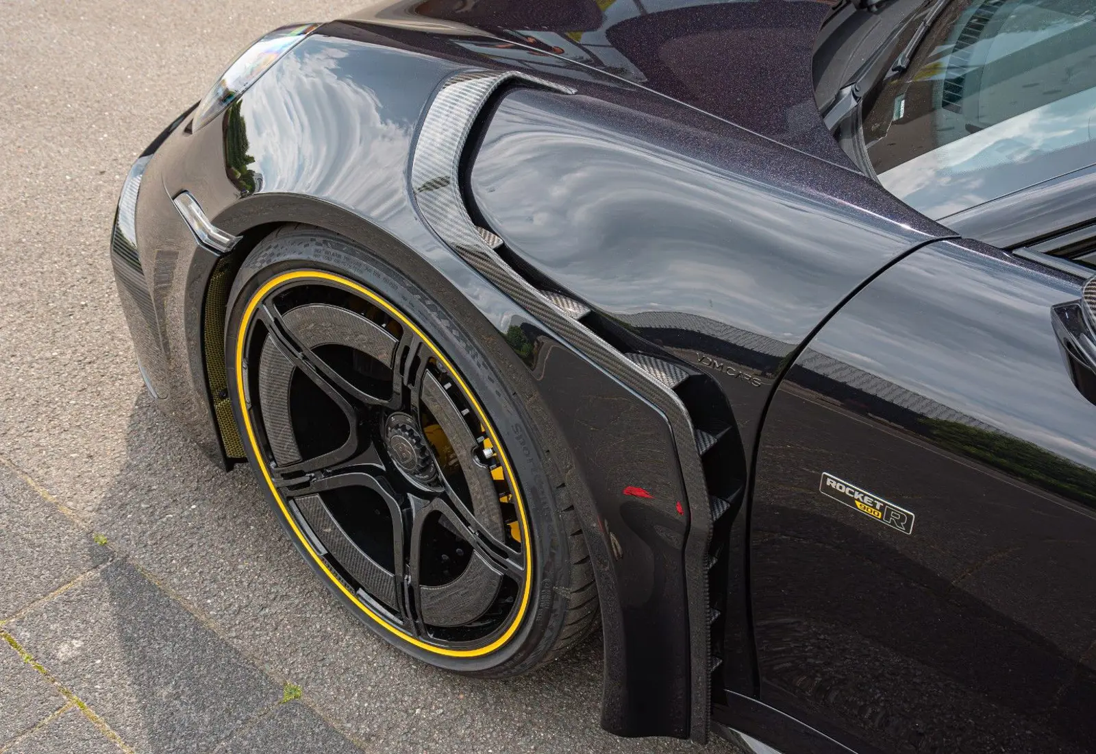 Porsche 911 BRABUS ROCKET R * 1 OF 25 * 900HP * CARBON * LIFT *  - 102034