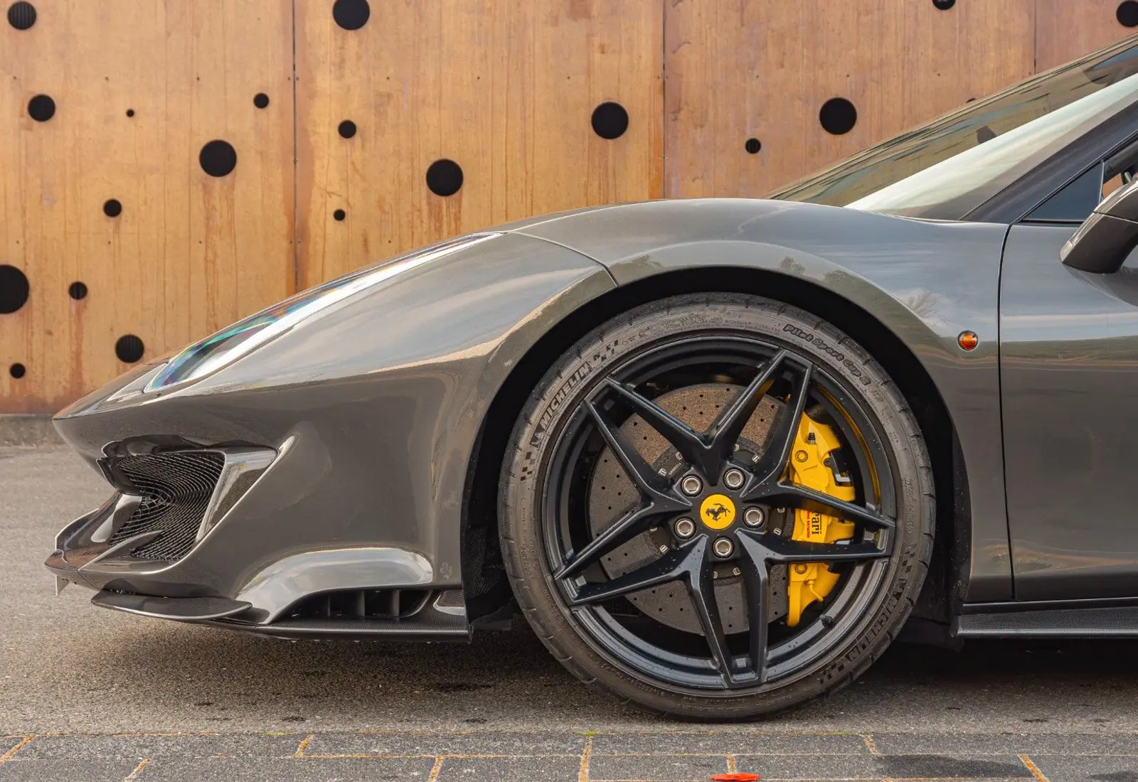 Ferrari 488 Pista Spider * CARBON 12X * ONLY 635KM * NETTO *  - 83741