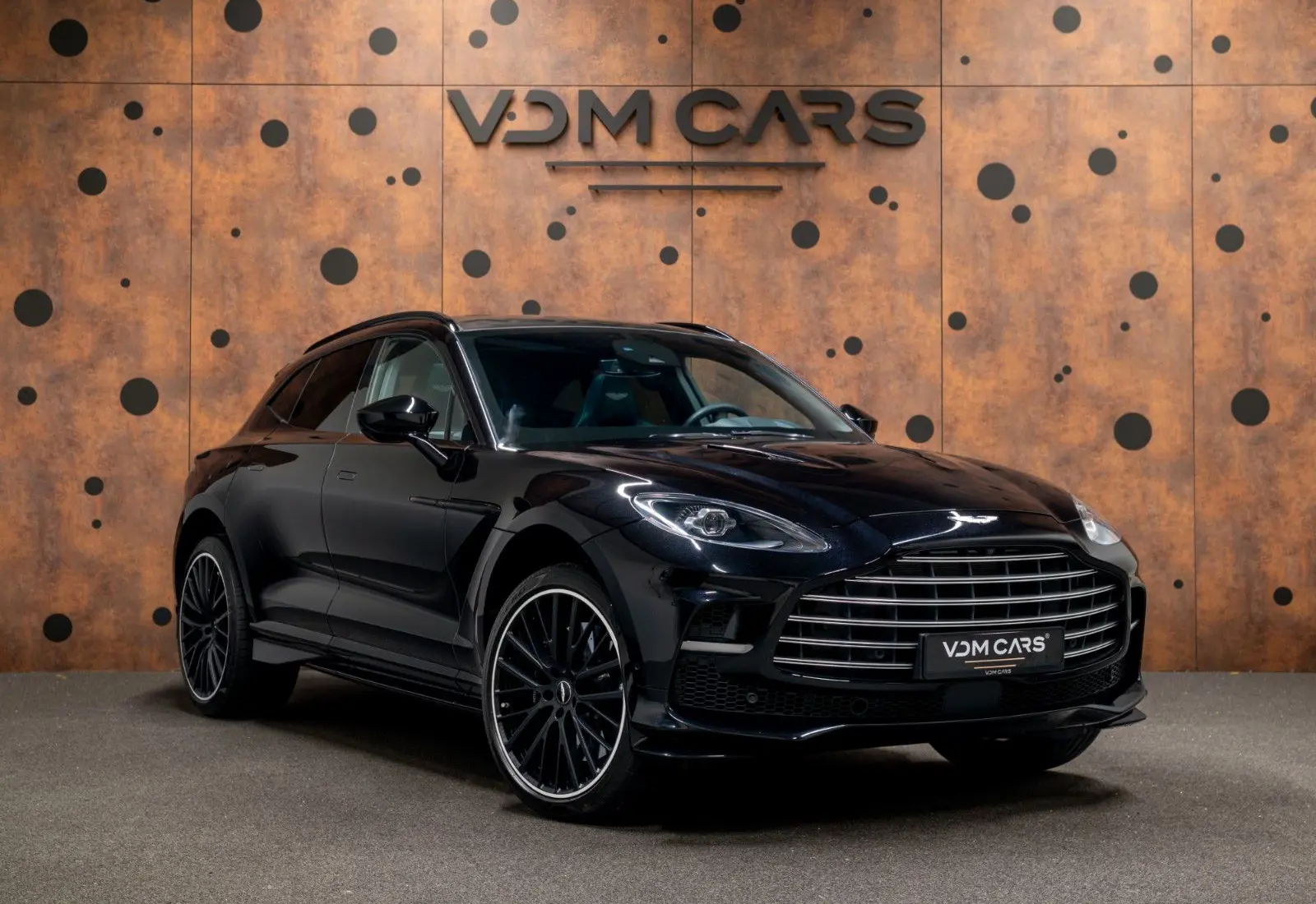 Aston Martin DBX 707 * Carbon * Sitzbelüftung * ACC * 360 * DesignPack - 165701