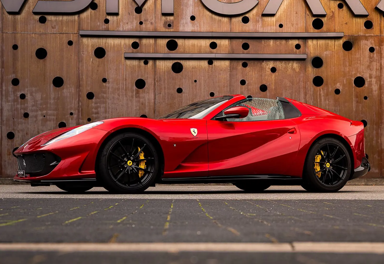 Ferrari 812 GTS * DREAMLINE * SPECIAL PAINT * ELEV * AFS2 - 170588
