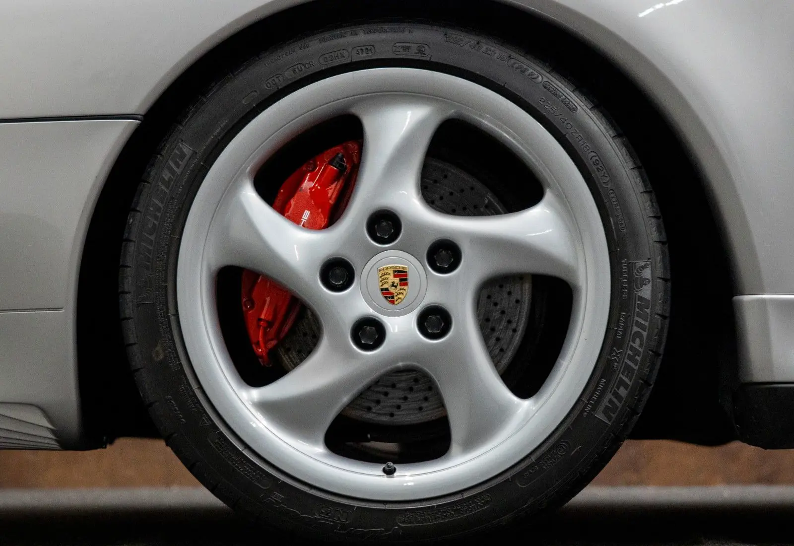 Porsche 993 Carrera 4S Coupé * Schaltgetriebe * Dach *  - 128076