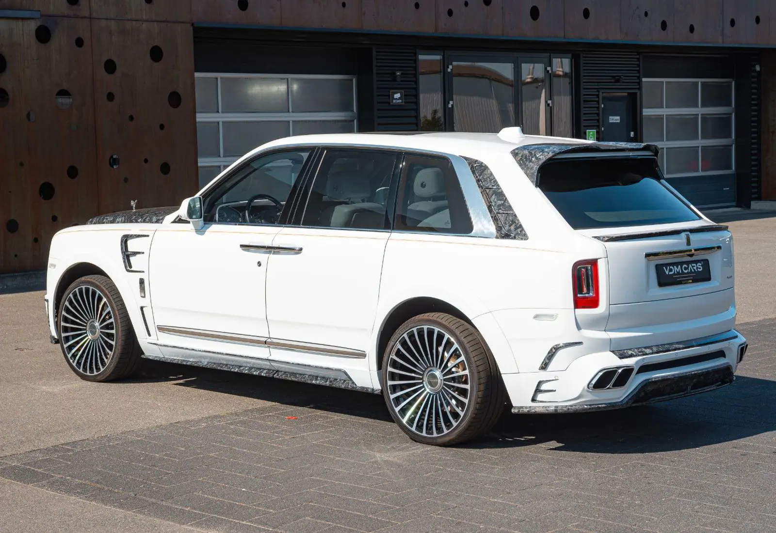Rolls-Royce Cullinan MANSORY * FORGED CARBON * ONLY 7600 KM *  - 85035