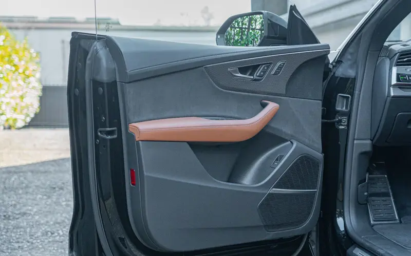 Audi RSQ8 4.0 TFSI * MATRIX * B&amp;O * TOUR * HEADUP *  - 136993