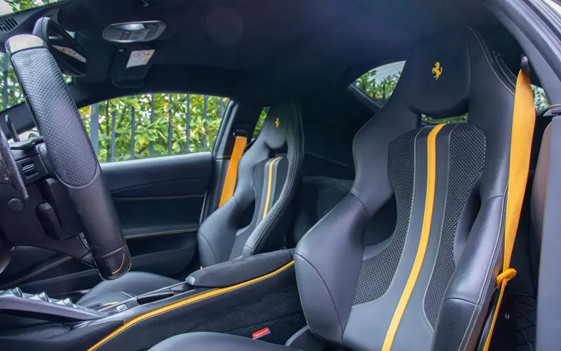 Ferrari 812 Superfast * CARBON SEATS * NEW SERVICE *  - 114362