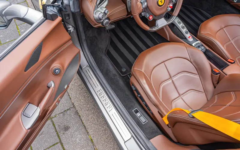 Ferrari 488 Spider HELE * SERVICE NEW * WARRANTY * ELEC.SEAT *  - 112011