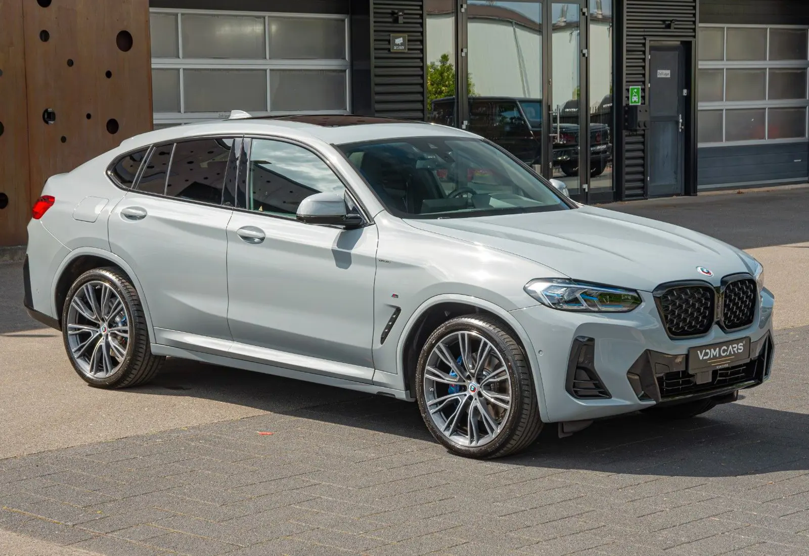 BMW X4 xDrive 20 i M Sport * PANO * HARMAN * 360 * SHADOW *  - 107478