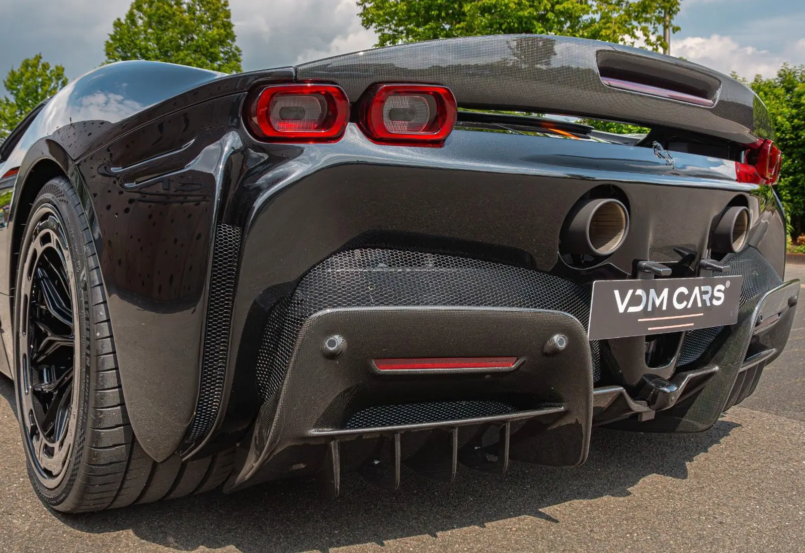 Ferrari SF90 Spider Assetto Fiorano * CARBON (11x) * XPEL *  - 103398