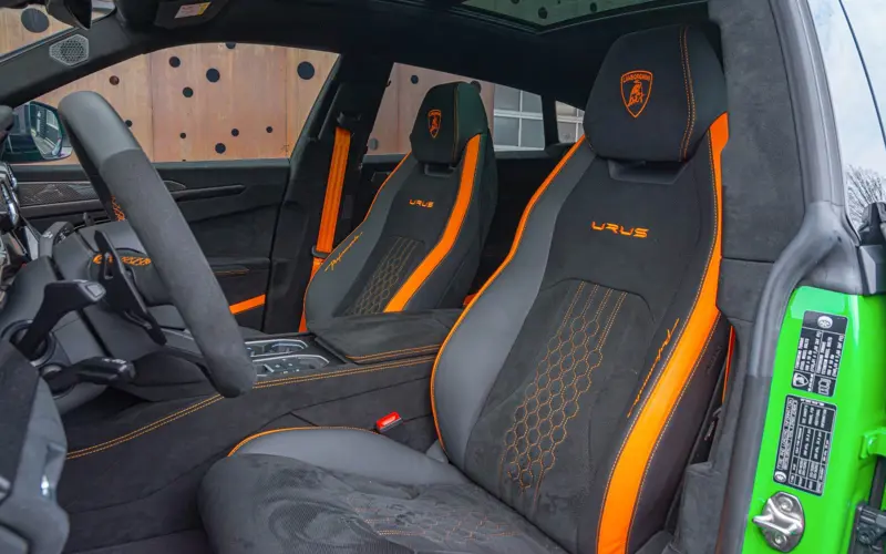 Lamborghini Urus 4.0 V8 Performante * AKRA * FULL CARBON * PANO *  - 102780