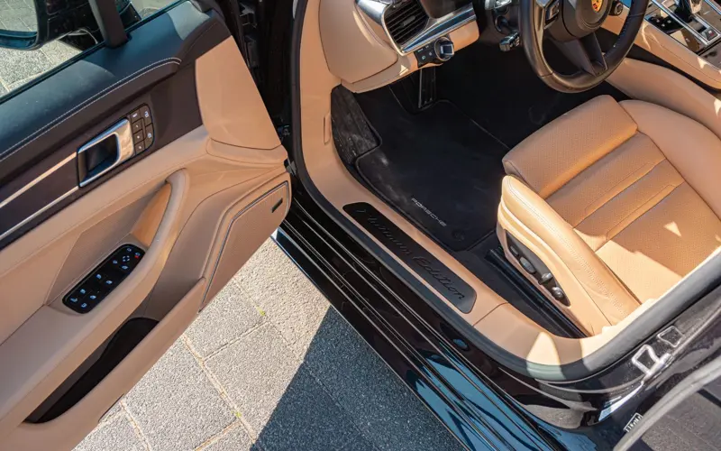 Porsche Panamera Sport Turismo 4 E-Hybrid Platinum Editi - 144840