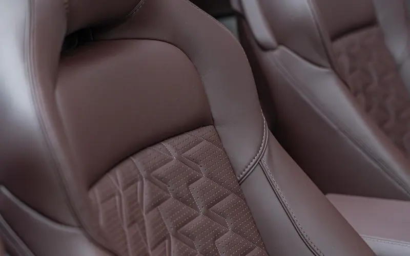 Aston Martin Vanquish Volante * Bowers &amp; Wilkins * Black-Pack *  - 145394
