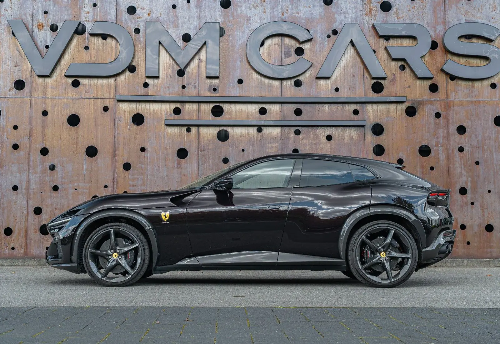 Ferrari Purosangue * Nero Purosangue * Carbon * Pano * LIFT - 165373