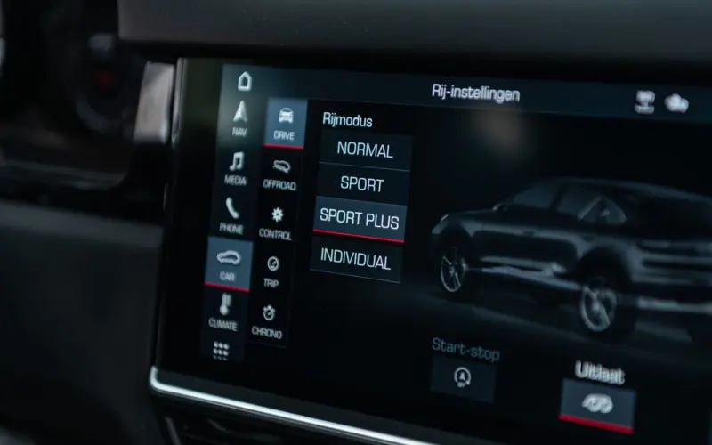 Porsche Cayenne Coupe S * CARBON pak * 1e Hand * Neue Wart - 131087