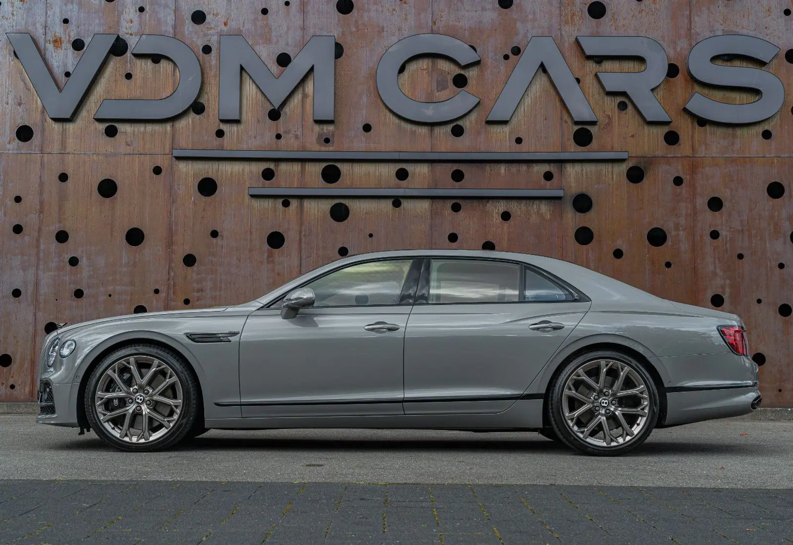 Bentley Flying Spur W12 Speed * Mulliner * B&amp;O * Tour * Blackli - 145195