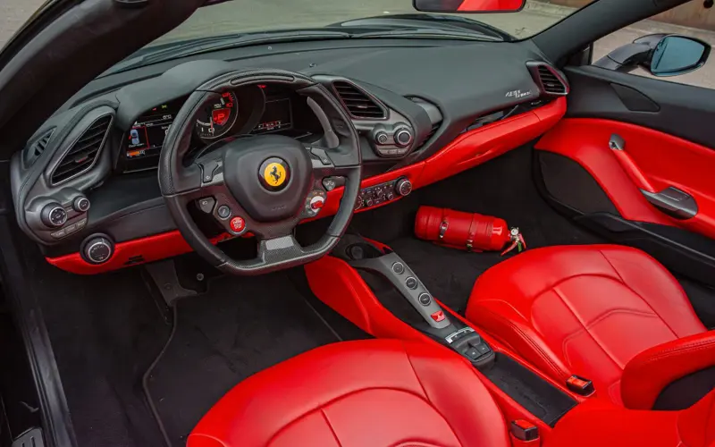 Ferrari 488 Spider * NEW SERVICE * NEW POWER * CAMERA * LEATHER - 96911