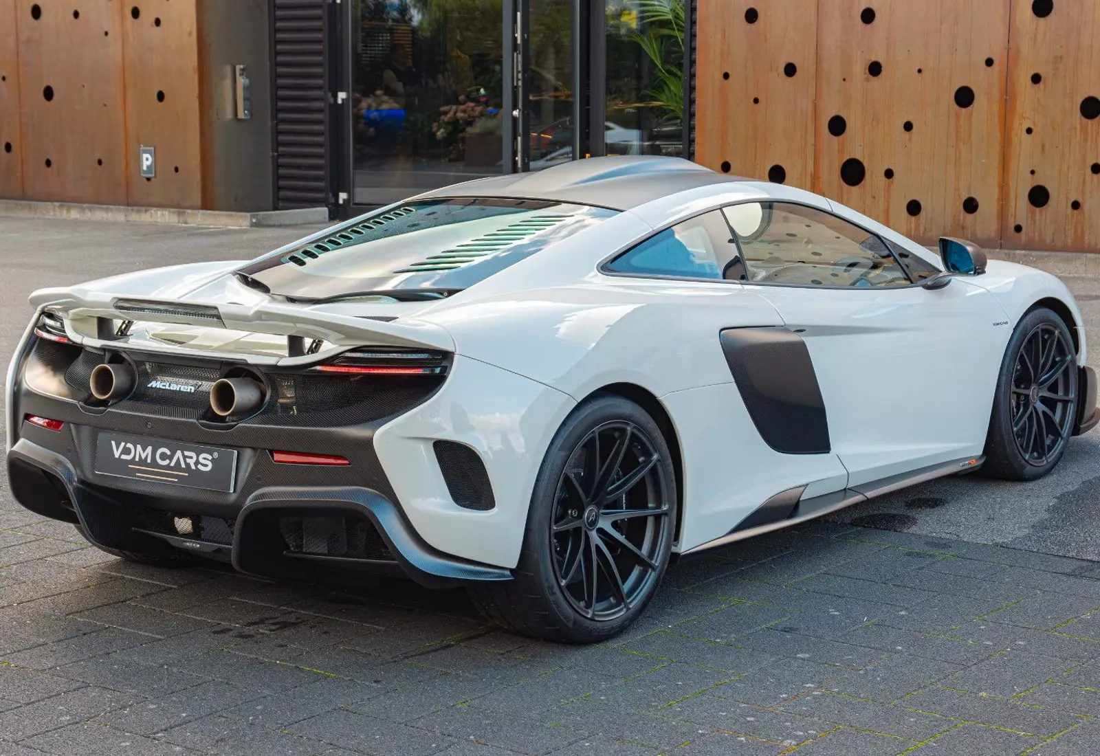 McLaren 675LT | 1st Owner | MSO Roof Scoop | Carbon | - 64097