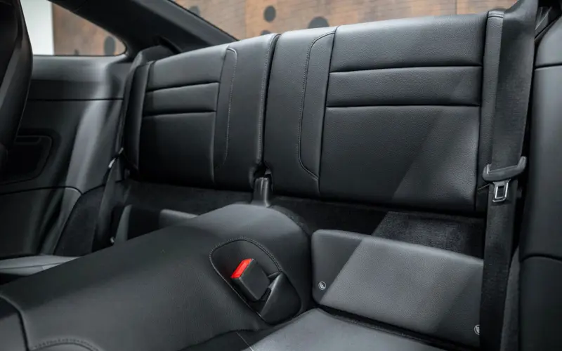 Porsche 992 Carrera 4S * 18-WEG * H.ACHSLENKUNG * SITZBELÜFT *  - 138363