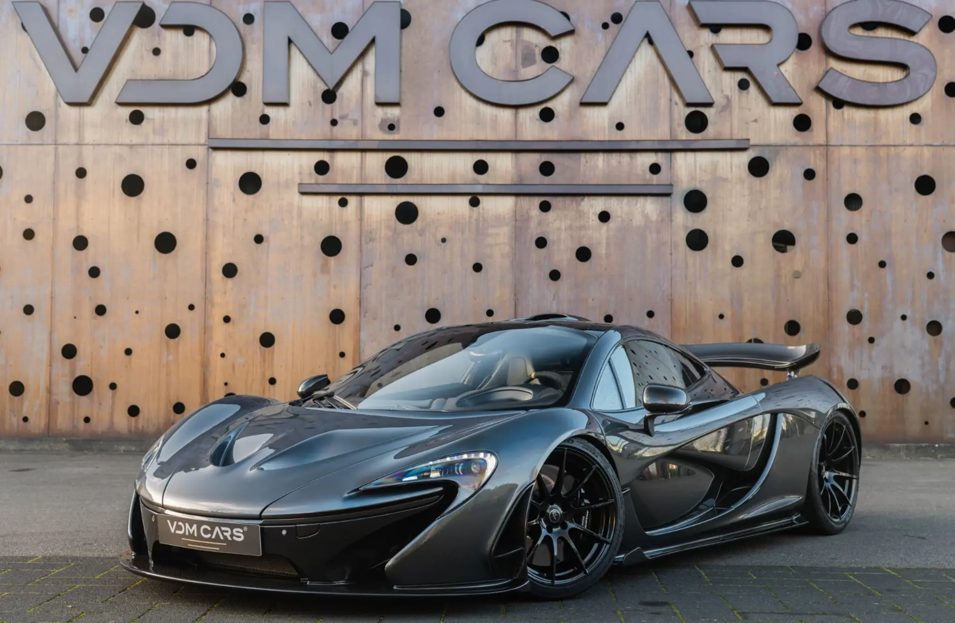 McLaren - P1 - 153984