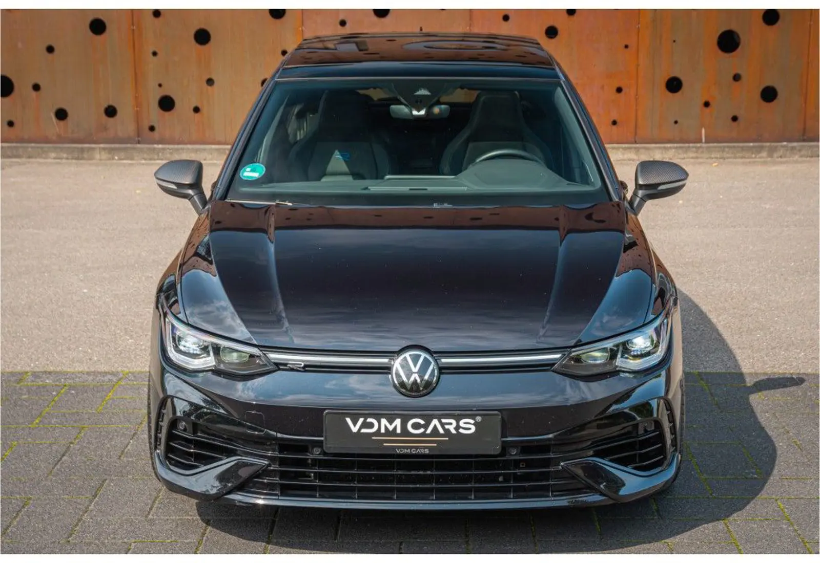 Volkswagen Golf VIII R 4Motion * AKRAPOVIC * STAGE 2 * PANO * PERF - 127639