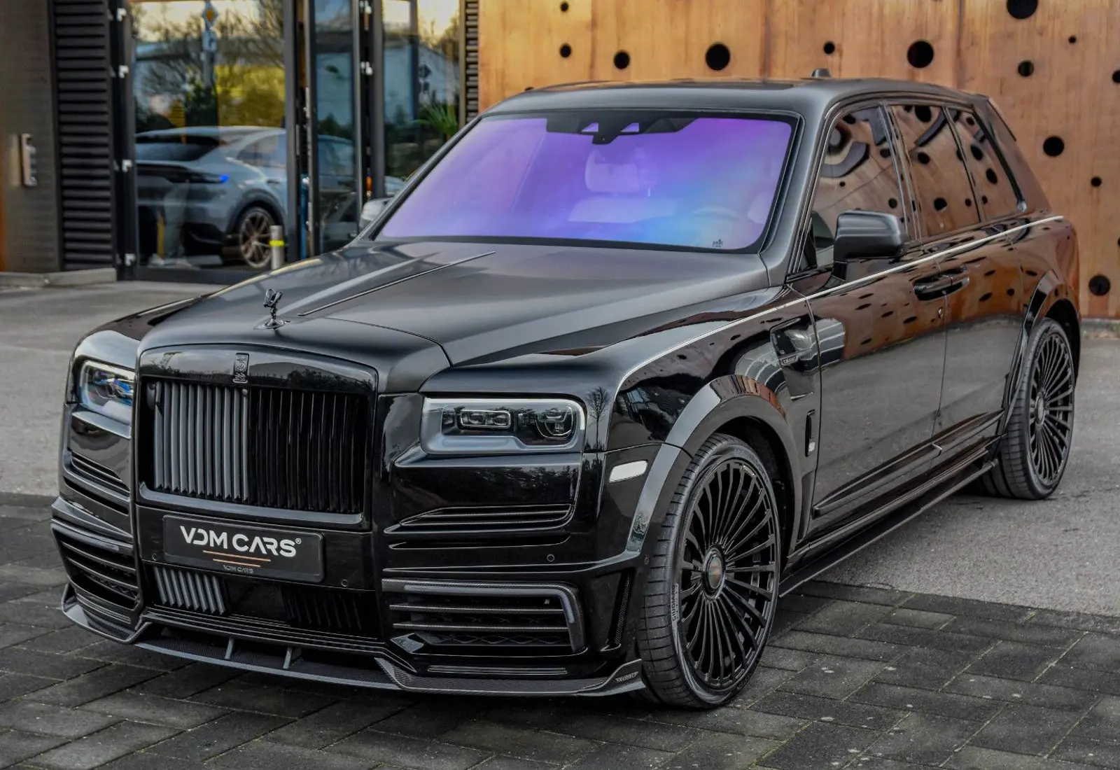 Rolls-Royce Cullinan MANSORY * REAR-ENT * STARLIGHT * NEW SERVICE - 76611