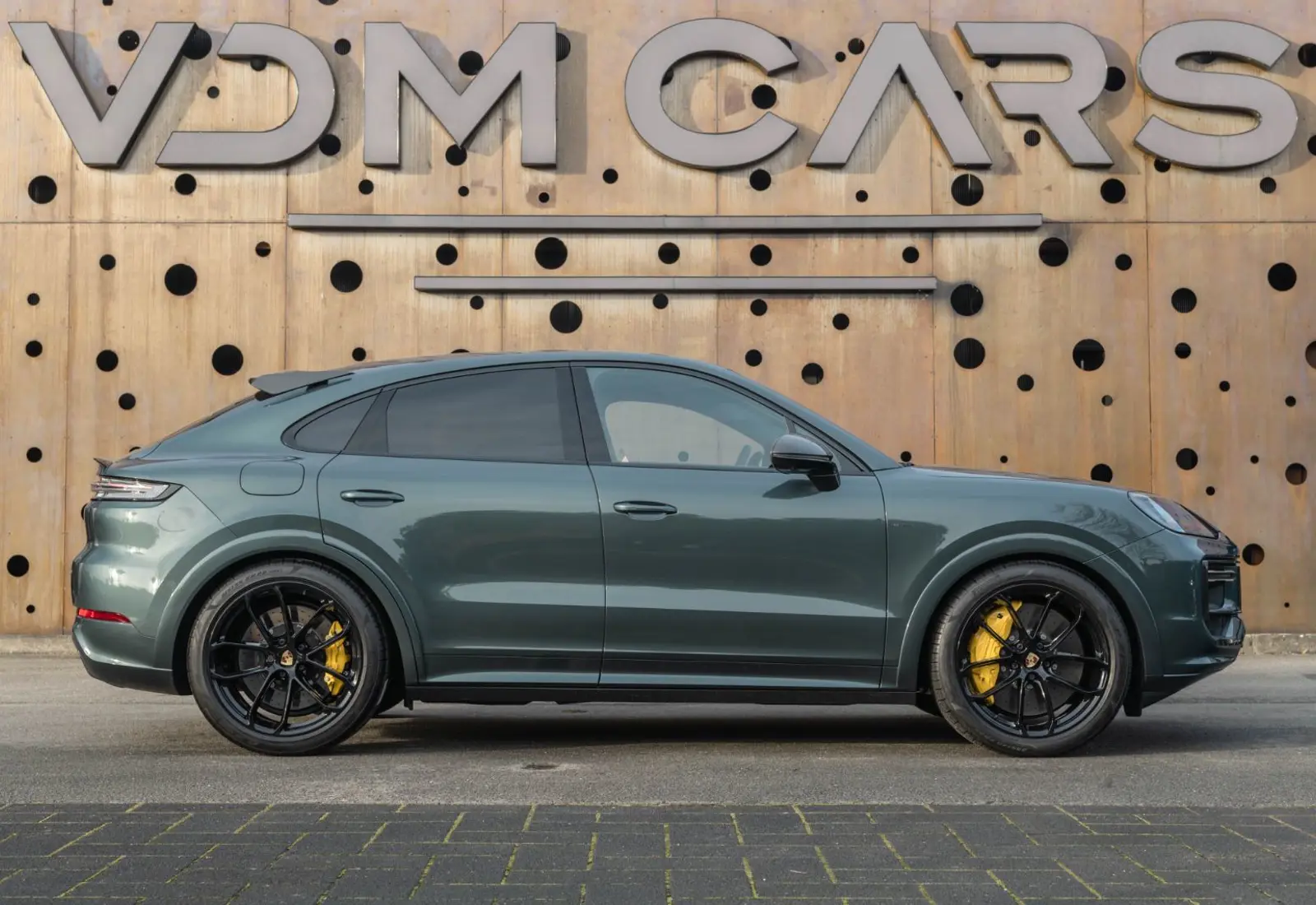 Porsche Cayenne Coupe Turbo E-Hybrid * PTS * GT PACKAGE *  - 127567