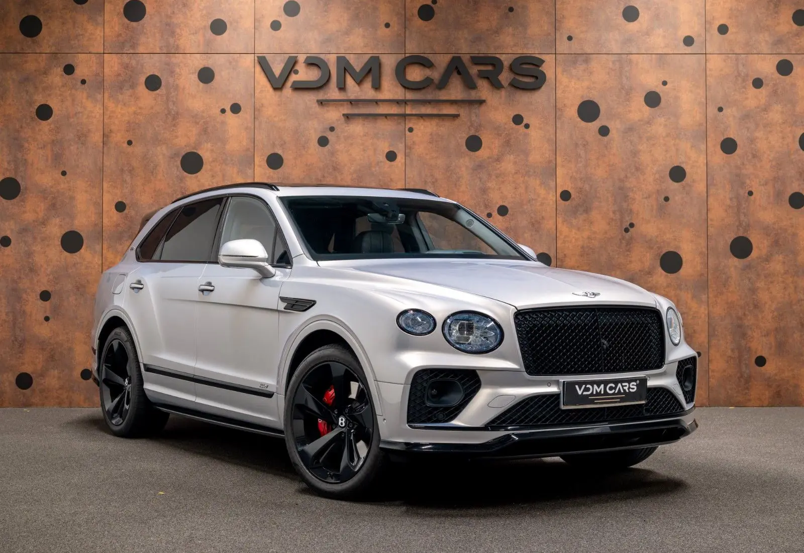 Bentley Bentayga 3.0 Hybrid 4WD * FIRST EDITION * NAIM *  - 165003