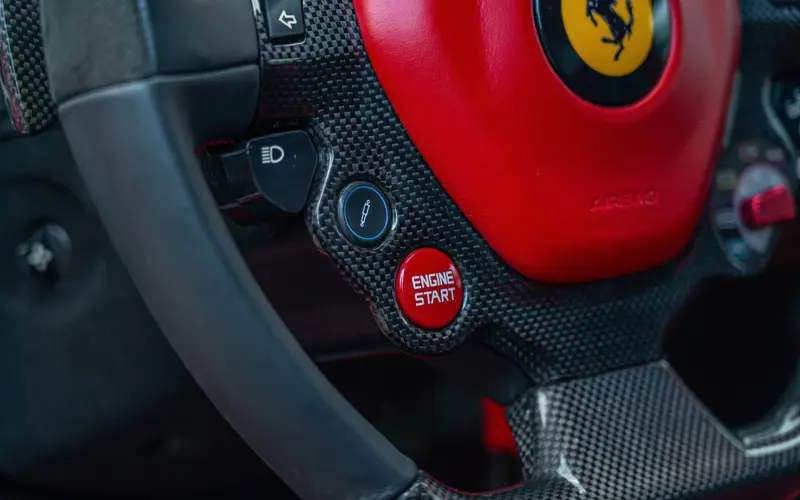 Ferrari F12 Berlinetta * ALCANTARA * CUSTOM * CARBON *  - 137173