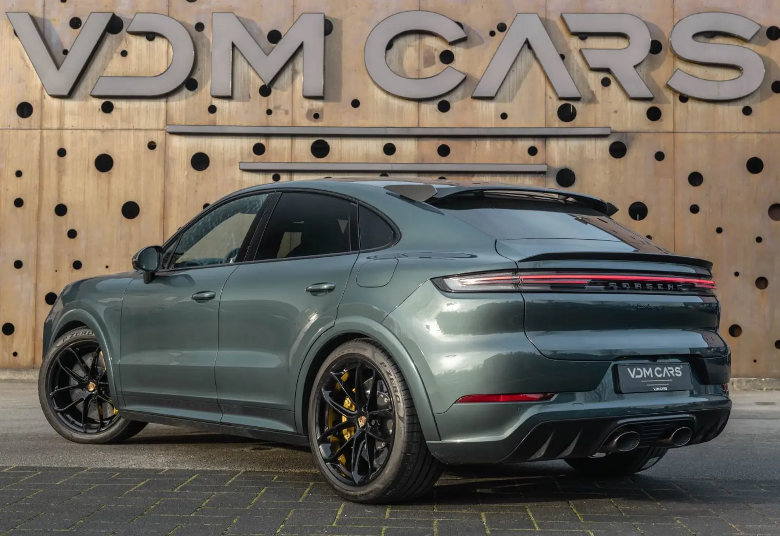 Porsche Cayenne Coupe Turbo E-Hybrid * PTS * GT PACKAGE *  - 127565