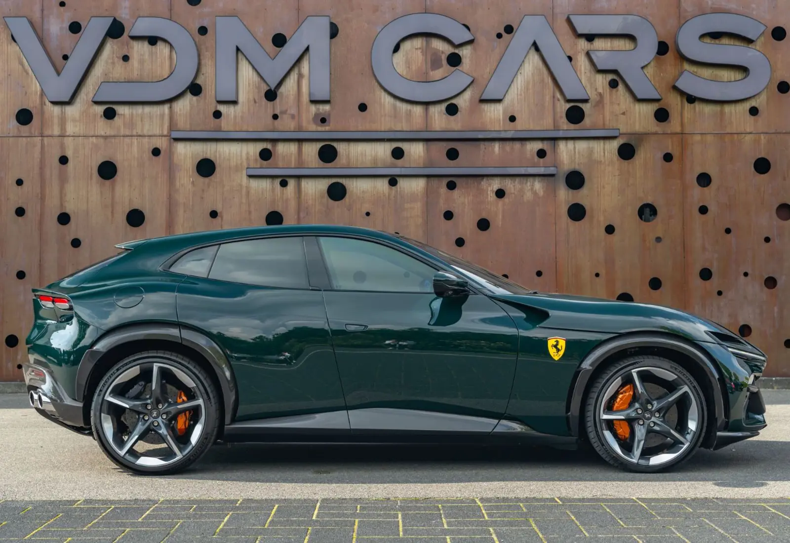 Ferrari Purosangue V12 * CARBON (9x) * MASSAGE * PANO * STOCK *  - 117892