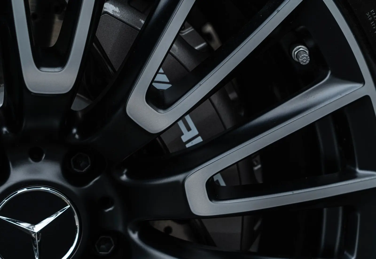 Mercedes-Benz G 63 AMG * MY26 * COC ONLY * NIGHT * MASSAGE * EXKLUSIVE *  - 138039