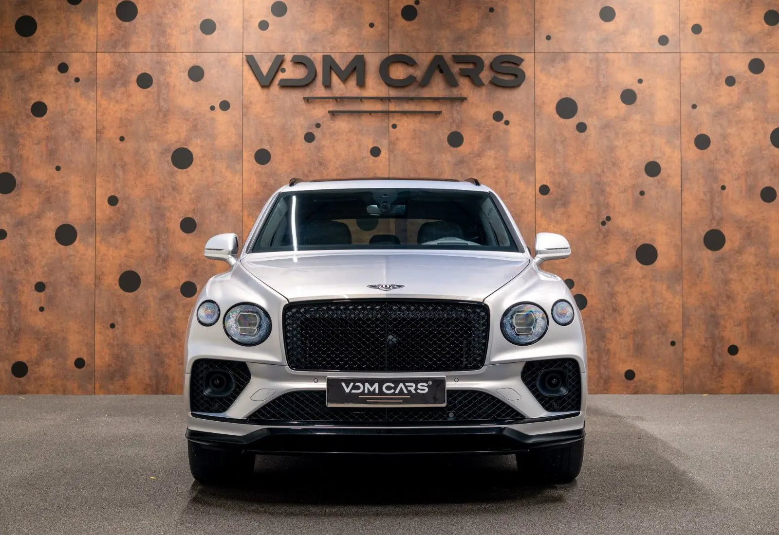 Bentley Bentayga 3.0 Hybrid 4WD * FIRST EDITION * NAIM *  - 135274