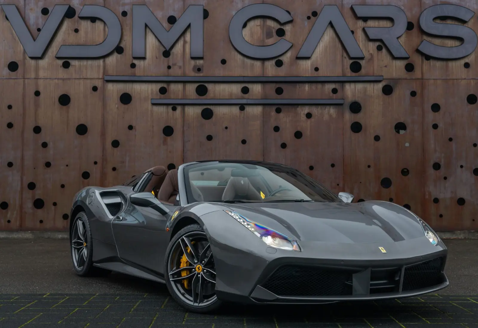Ferrari 488 Spider HELE * SERVICE NEW * WARRANTY * ELEC.SEAT *  - 139584