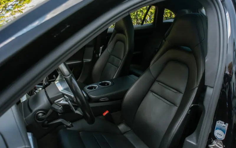 Porsche Panamera Sport Turismo 4 E-Hybrid * SPORTPAKET * CH - 166172