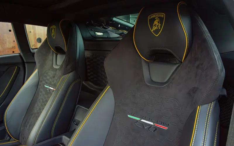 Lamborghini Huracán EVO AWD * LIFT * AD PERSONAM * NEW SERVICE - 124569