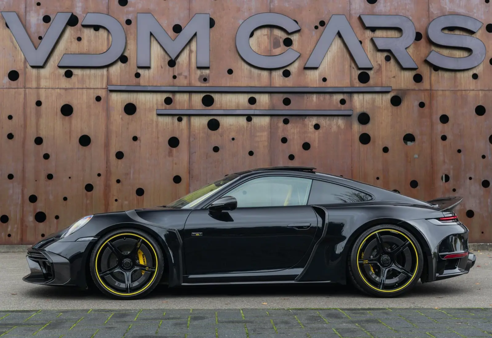 Porsche 911 BRABUS ROCKET R * 1 OF 25 * 900HP * CARBON * LIFT *  - 121449