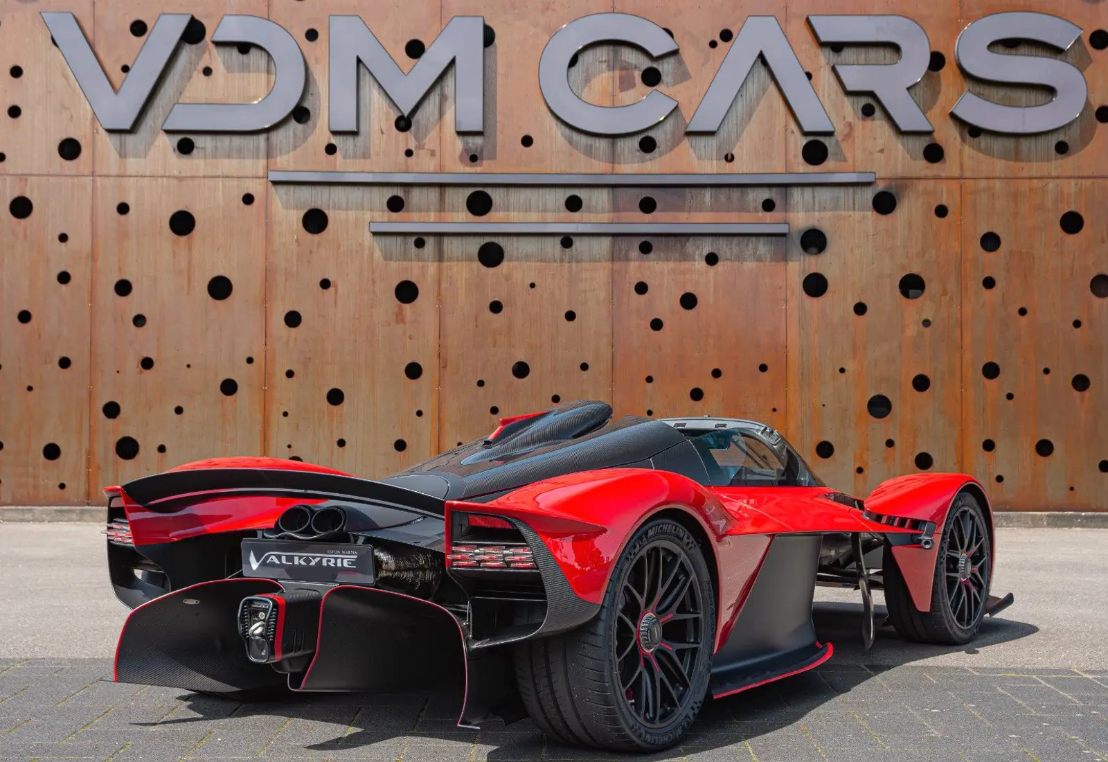Aston Martin Valkyrie SPIDER * Q-COMMISSION * COLLECTOR PLAN *  - 103183