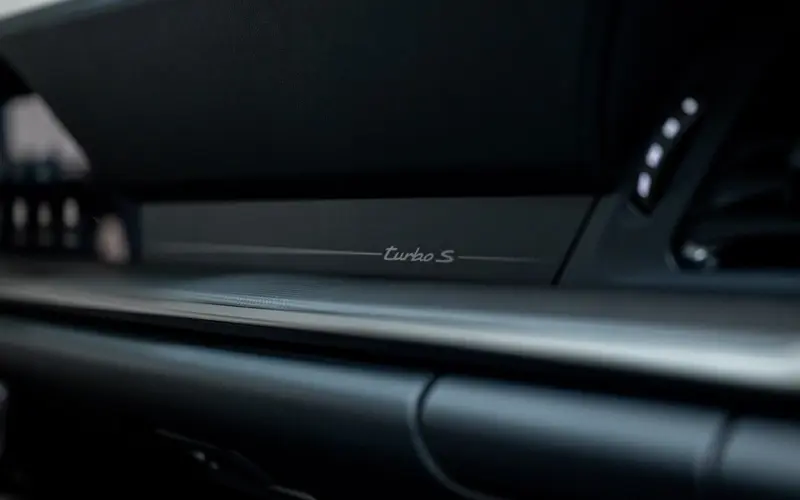 Porsche 911 Turbo S * 992.2 * MY26 * SPORTDES * CARBON EXT * SOFOR - 130312