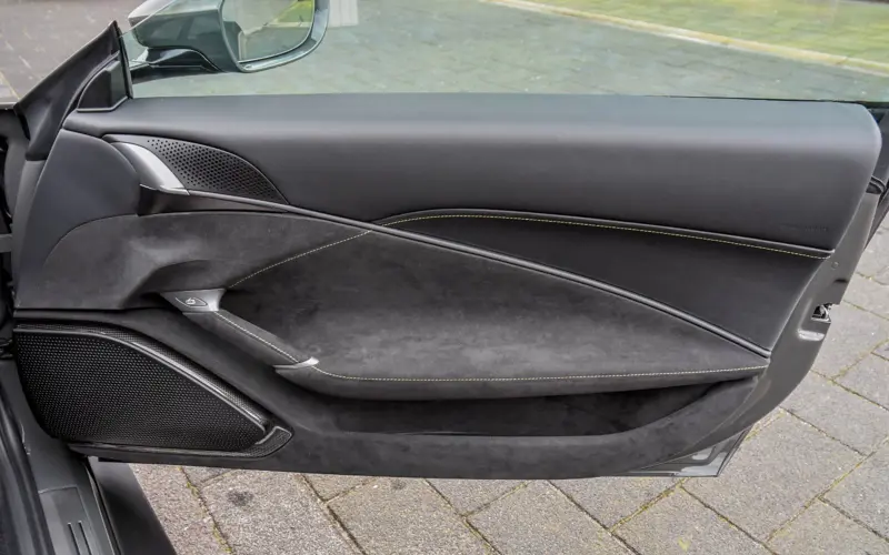Ferrari Roma * NOVITEC * F. ADAS * MAGNE * P.DISPLAY * SMARTPHONE - 113082