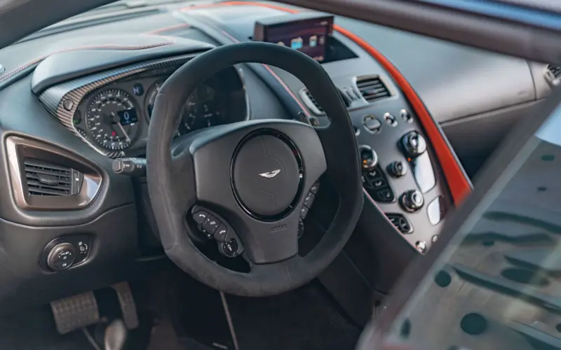 Aston Martin Vanquish Zagato Shooting Brake NEW SERVICE ! NEW - 124984