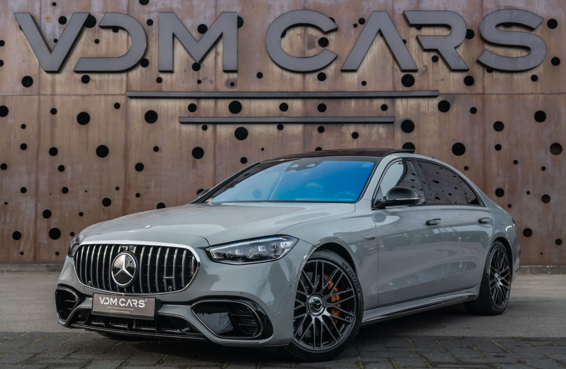 Mercedes-Benz - S 63 AMG - 130023