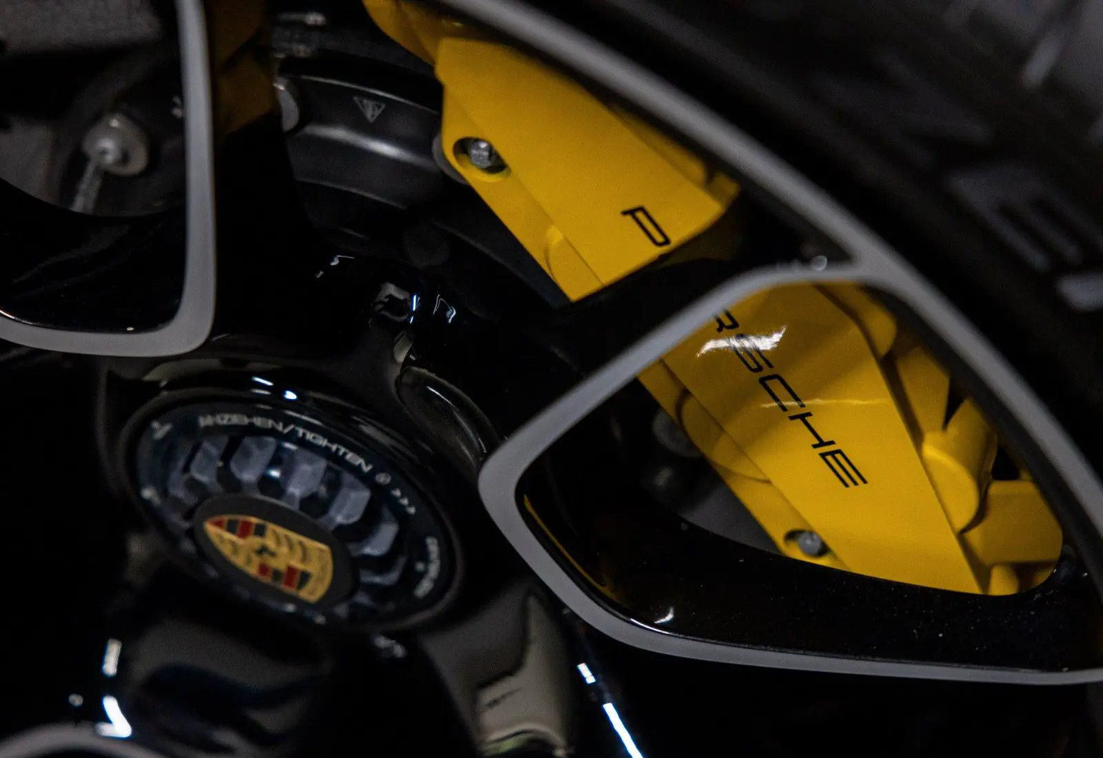 Porsche 911 Turbo S Cabriolet * LIFT * 360 * BELÜFTUNG * ACC *  - 133099