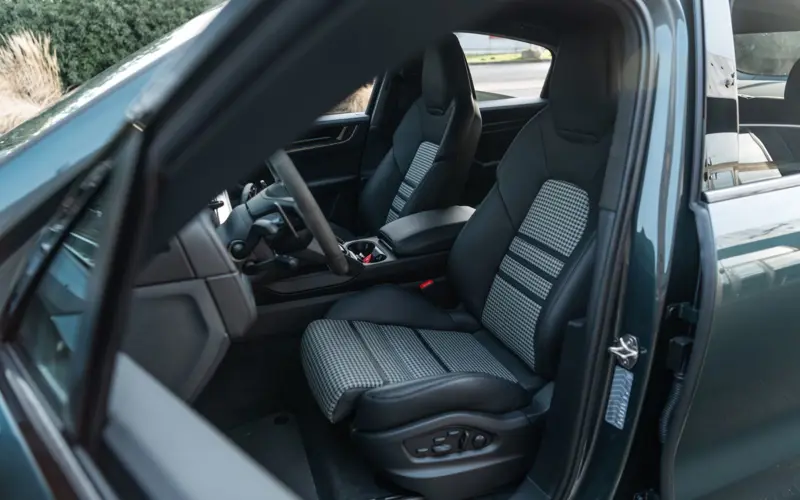 Porsche Cayenne Coupe Turbo E-Hybrid * PTS * GT PACKAGE *  - 127578