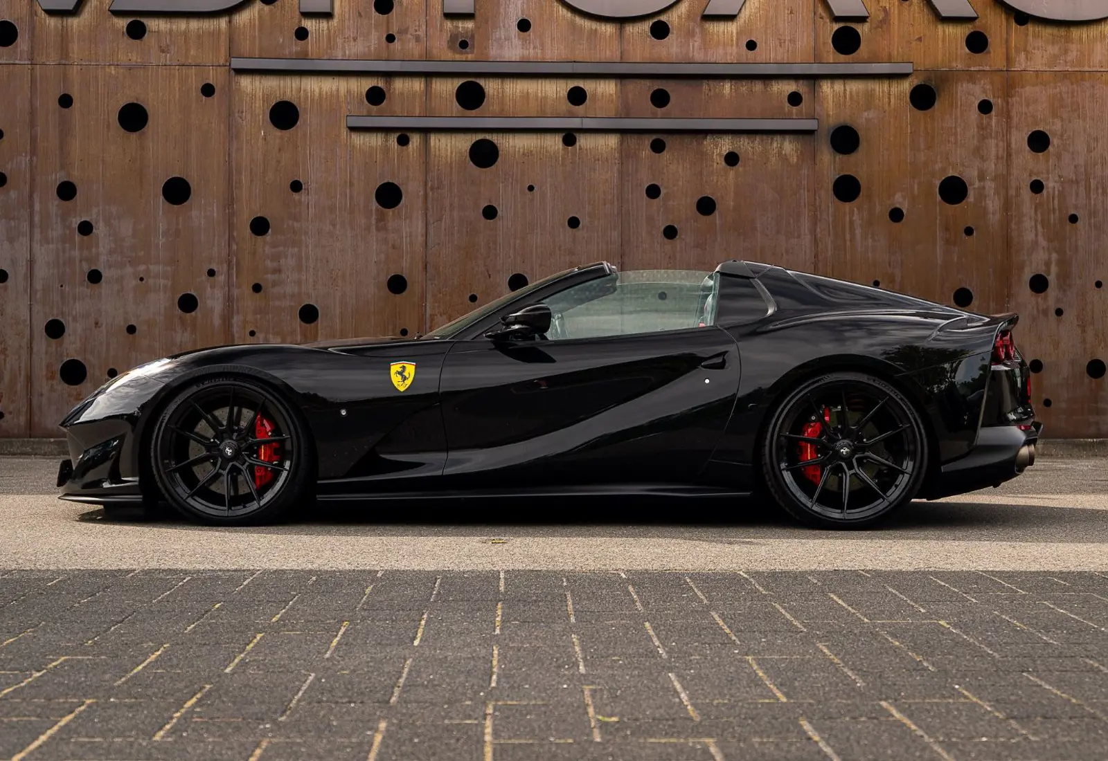 Ferrari 812 GTS * NOVITEC * P.SHIELDS * LIFT * AFS2 * CARBON * 360 *  - 169101