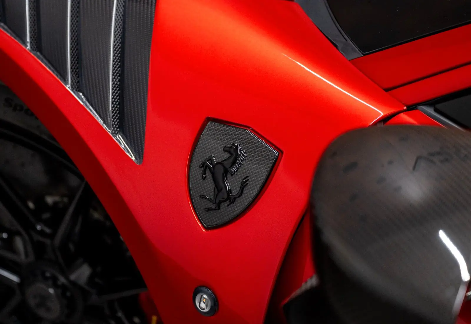 Ferrari F8 Tributo Coupé NOVITEC N-LARGO * 1 OF 15 * Lift *  - 138384