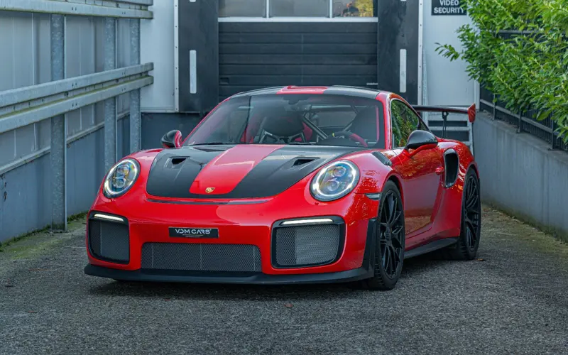 Porsche 911 GT2 RS * WEISSACH * 1.HAND * NUR 732KM * CLUBSPORT - 135746