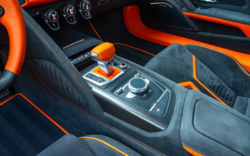 Audi R8 Coupe 5.2 FSI quattro plus * CARBON * GT STYLE *  - 108879