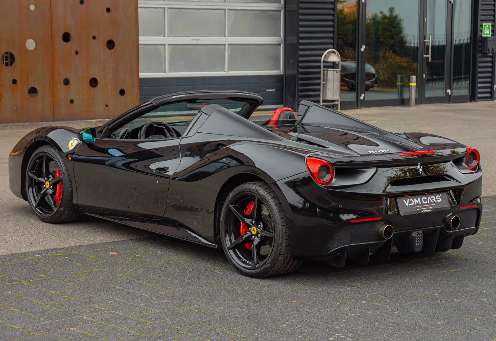 Ferrari 488 Spider * NEW SERVICE * NEW POWER * CAMERA * LEATHER - 96900