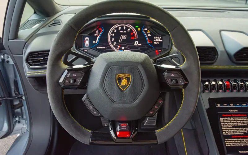 Lamborghini Huracán EVO AWD * LIFT * AD PERSONAM * STYLE * CONNECT - 103075
