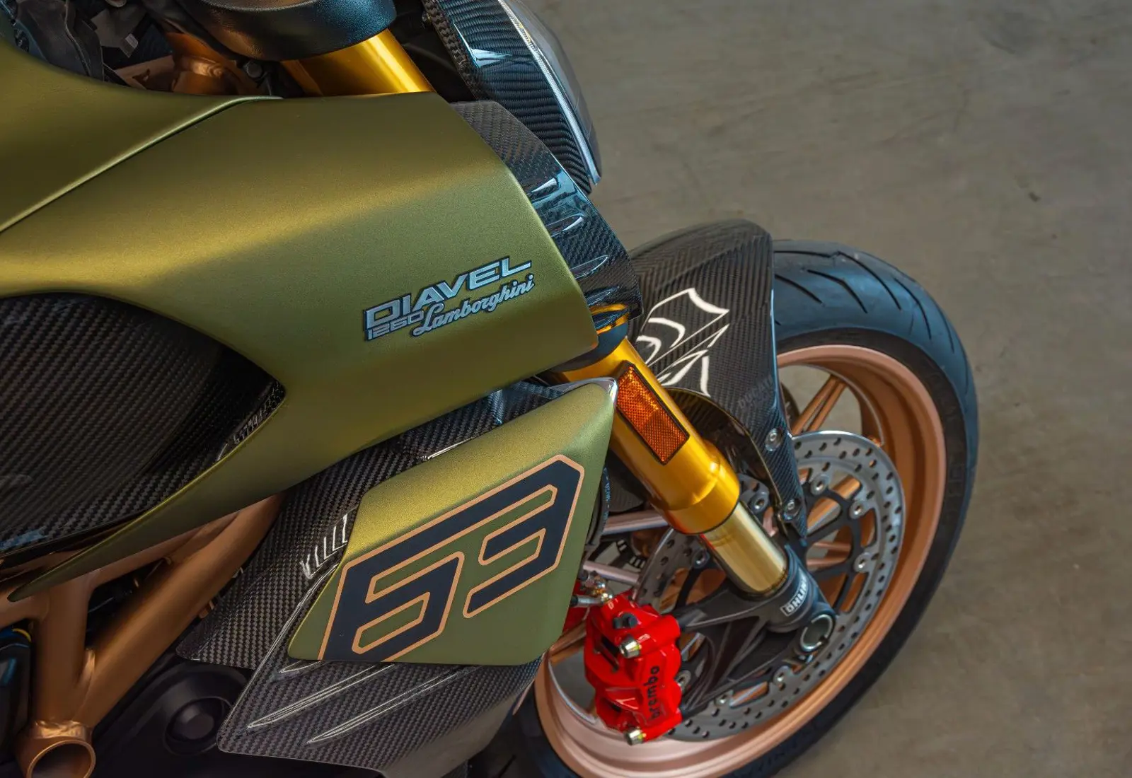 Ducati 1260 S Diavel Lamborghini * 1/630 * SAMMLERSTUCK *  - 112902