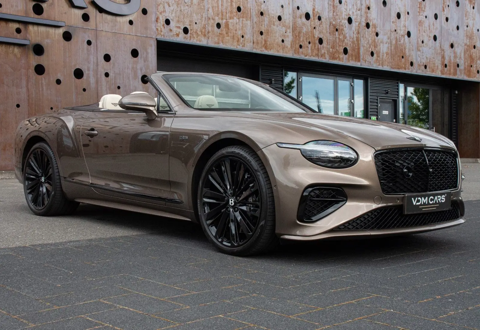 Bentley Continental GTC Speed * AKRAPOVIC * 1st EDITION * VOL - 150043