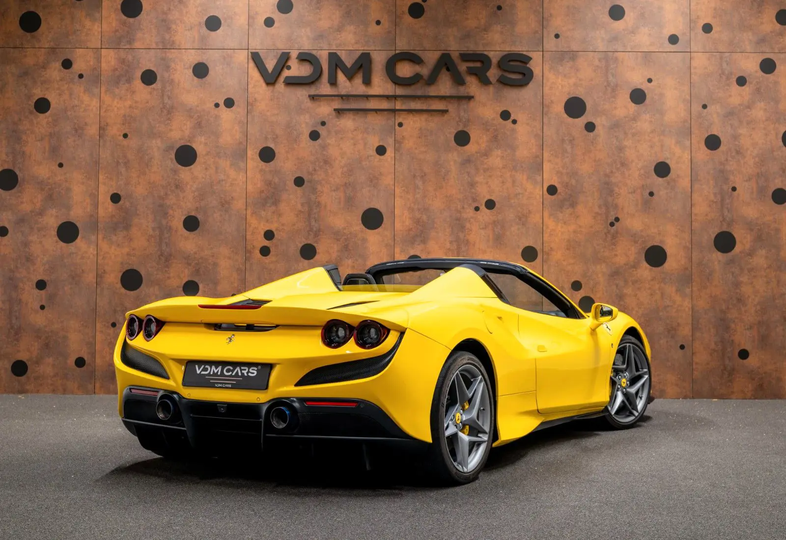 Ferrari F8 Spider * LIFT * AFS1 * CARBON * Racing Seats *  - 144754